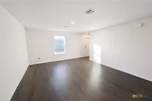 1411 N 10th St, Killeen, TX 76541 - Photo 8