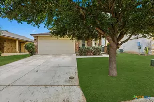 578 Briggs Dr, New Braunfels, TX 78130 - Photo 2