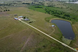 2450 W Amity Rd, Salado, TX 76571 - Photo 26