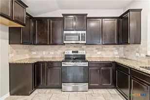 2285 Falcon Way, New Braunfels, TX 78130 - Photo 8