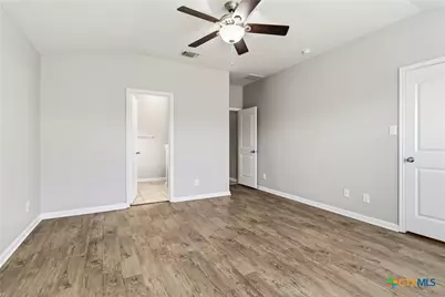 2285 Falcon Way, New Braunfels, TX 78130 - Photo 14