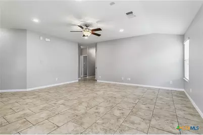2285 Falcon Way, New Braunfels, TX 78130 - Photo 6