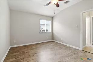 2285 Falcon Way, New Braunfels, TX 78130 - Photo 20