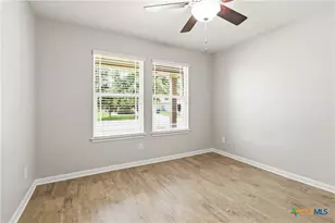 2285 Falcon Way, New Braunfels, TX 78130 - Photo 18