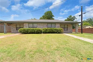 307/309 W 2nd St, Lampasas, TX 76550 - Photo 1