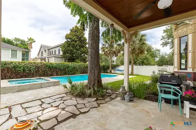 507 S De Leon Street, Victoria, TX 77901 - Photo 36