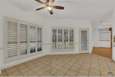 8472 Rolling Acres Trail, Fair Oaks, TX 78015 - Photo 14