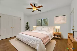 8472 Rolling Acres Trail, Fair Oaks Ranch, TX 78015 - Photo 22
