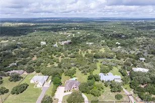 8472 Rolling Acres Trail, Fair Oaks Ranch, TX 78015 - Photo 36