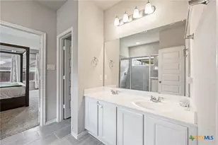 1044 Slight St, New Braunfels, TX 78130 - Photo 14