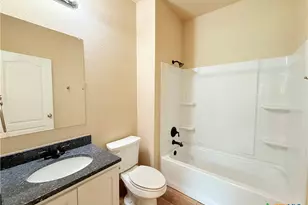 1168 Sycamore St, Seguin, TX 78155 - Photo 12