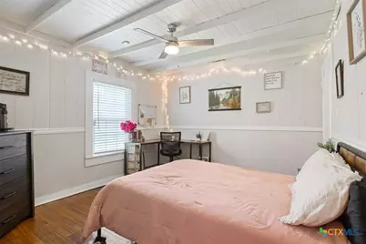 425 E 13th Avenue, Belton, TX 76513 - Photo 16