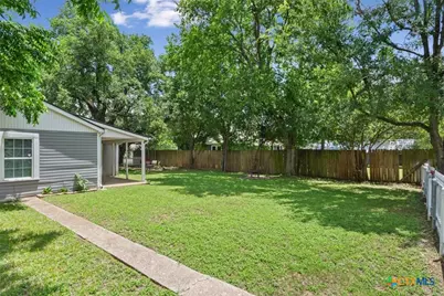 425 E 13th Avenue, Belton, TX 76513 - Photo 30