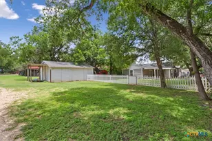 425 E 13th Ave, Belton, TX 76513 - Photo 36