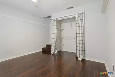 425 E 13th Avenue, Belton, TX 76513 - Photo 28