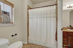 1937 Hunters Cove, New Braunfels, TX 78132 - Photo 14