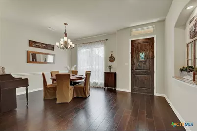 1937 Hunters Cove, New Braunfels, TX 78132 - Photo 4