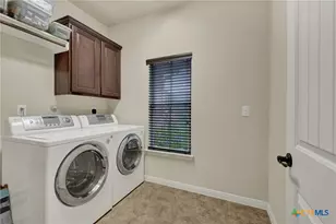 1937 Hunters Cove, New Braunfels, TX 78132 - Photo 26