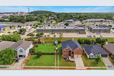 1763/1759 Oakmont Circle, New Braunfels, TX 78132 - Photo 1