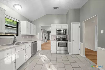 307 Wagontrain Circle, Copperas Cove, TX 76522 - Photo 8