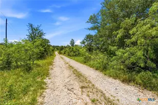 1998 Upper Elgin River Rd, Elgin, TX 78621 - Photo 20