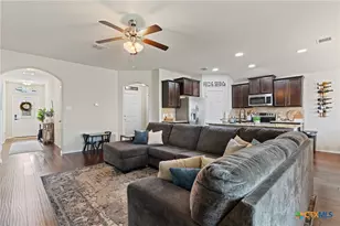 3208 Jackal Dr, Lorena, TX 76655 - Photo 6