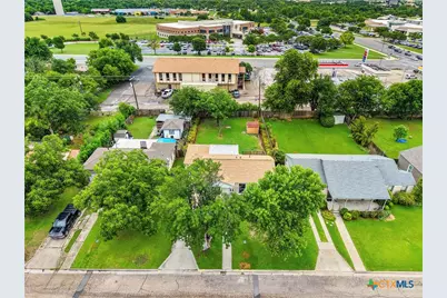 1611 S 33rd Street, Temple, TX 76504 - Photo 30