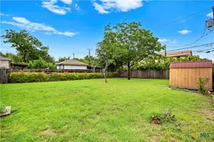 1611 S 33rd St, Temple, TX 76504 - Photo 28