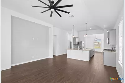 103 Dripping Spring, Victoria, TX 77904 - Photo 8