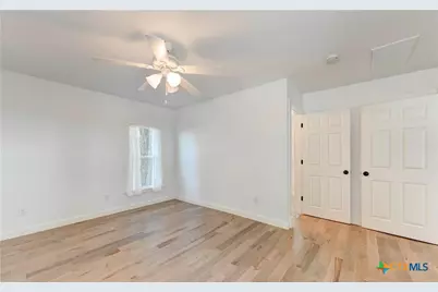 12802 County Line Road, Rogers, TX 76569 - Photo 14