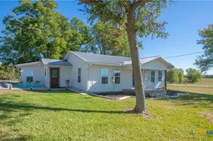 12802 County Line Rd, Rogers, TX 76569 - Photo 4