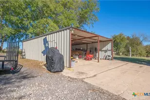 12802 County Line Rd, Rogers, TX 76569 - Photo 24