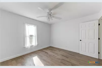12802 County Line Road, Rogers, TX 76569 - Photo 18