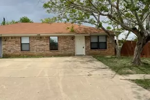 104 Horseshoe Dr, Copperas Cove, TX 76522 - Photo 1