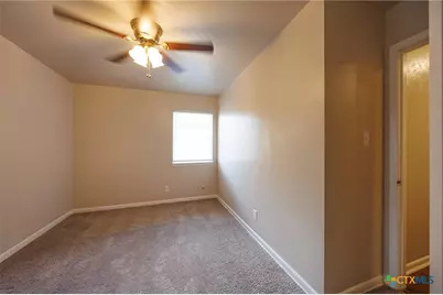 703 W Avenue F, Copperas Cove, TX 76522 - Photo 10