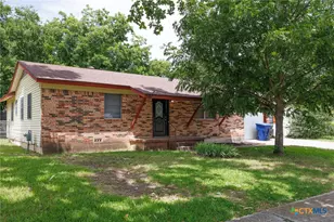 703 W Avenue F, Copperas Cove, TX 76522 - Photo 1