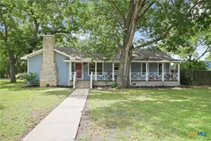 1320 W San Antonio St, Lockhart, TX 78644 - Photo 1