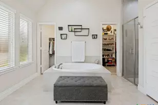 2908 Glen Vw, Seguin, TX 78155 - Photo 14