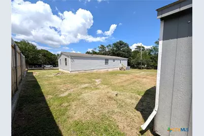 13161 Harbor Drive, Temple, TX 76502 - Photo 32