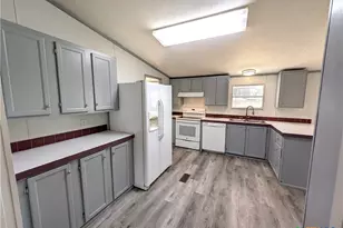 13161 Harbor Dr, Temple, TX 76502 - Photo 12