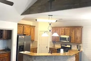 109 Tuscany Dr, Victoria, TX 77904 - Photo 6
