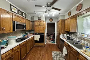 4417 Stagecoach Trail, Temple, TX 76502 - Photo 4