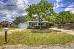 1685 Lakeview Dr, Canyon Lake, TX 78133 - Photo 2