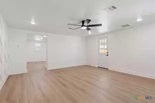 8506 Connecticut Ave, Temple, TX 76502 - Photo 4