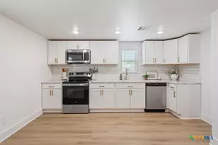 8506 Connecticut Ave, Temple, TX 76502 - Photo 6