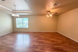 5313 Southern Crossing Dr, Temple, TX 76502 - Photo 2