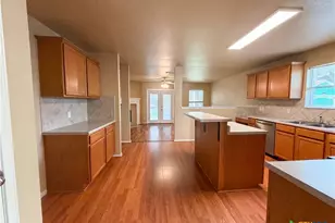 5313 Southern Crossing Dr, Temple, TX 76502 - Photo 6