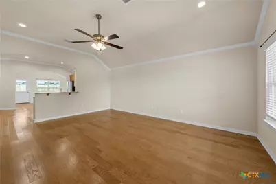 637 Hoffmeyer Lane, Robinson, TX 76706 - Photo 4