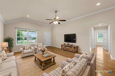 637 Hoffmeyer Lane, Robinson, TX 76706 - Photo 6