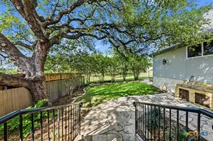 604 Hannahs Run, New Braunfels, TX 78130 - Photo 38